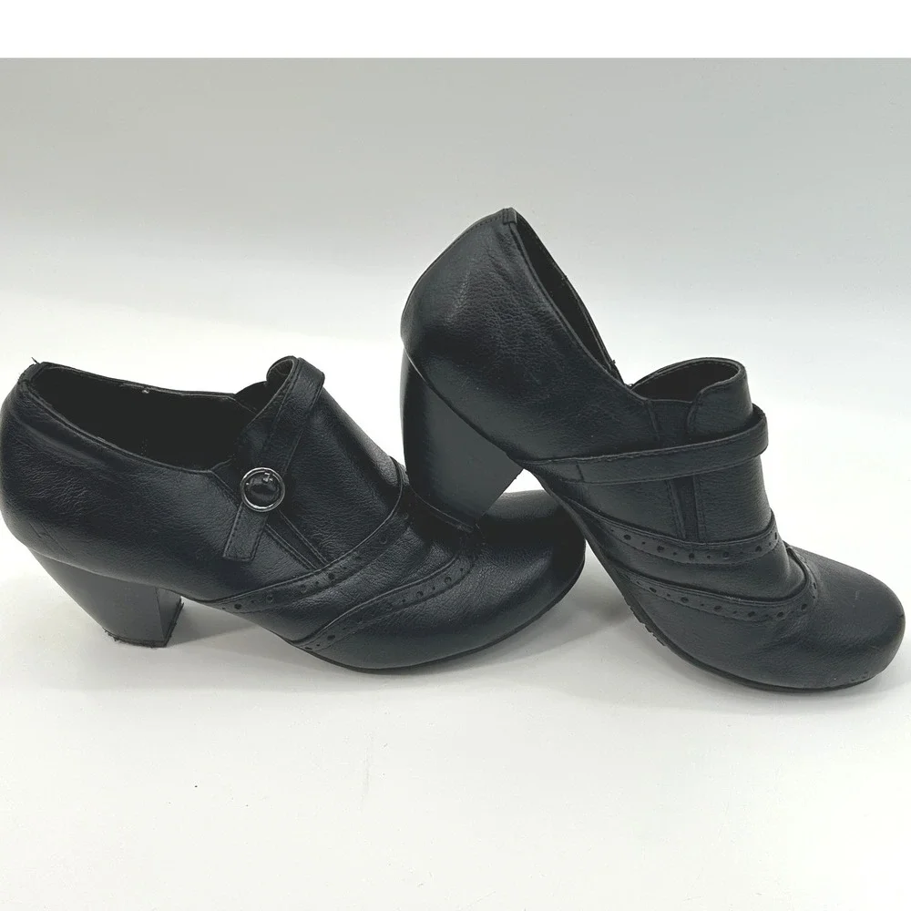 Rialto Womens Black Wingtip Mary Jane Block Heels Brogue Perforated Shoes
